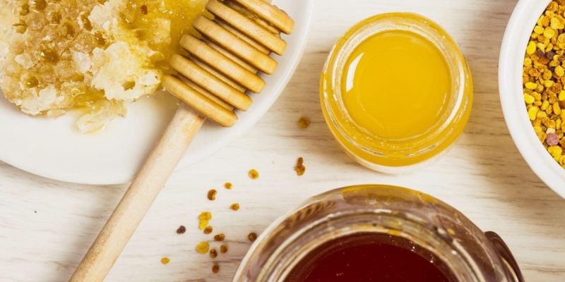 Чем полезен мед для желудка?