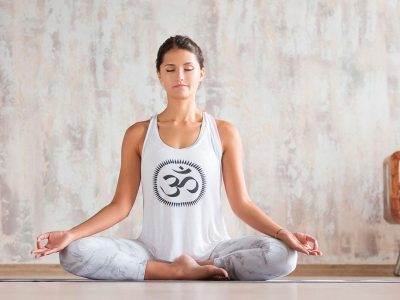 Что лучше сначала йога или медитация?