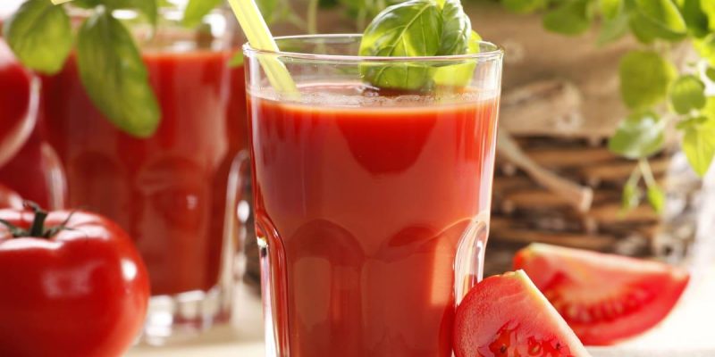 Можно ли пить томатный сок при вздутии живота?